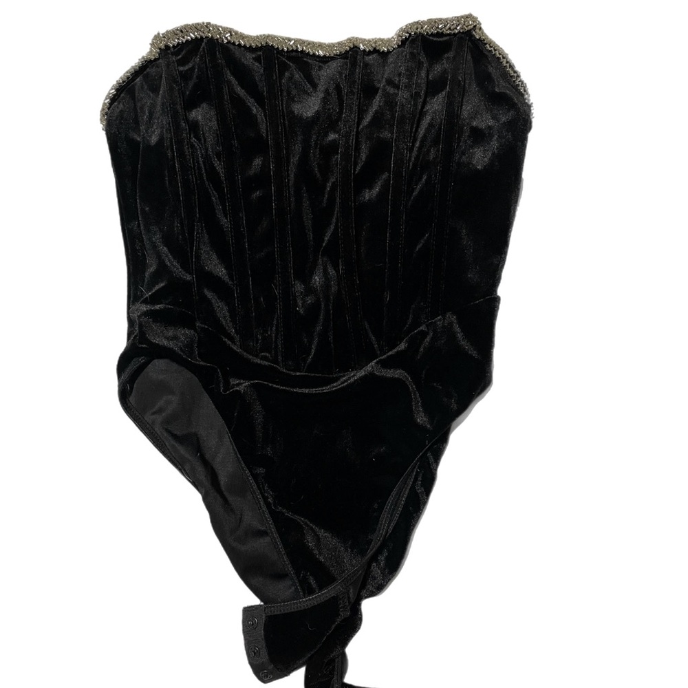SHEIN Black Velvet Strapless Bodysuit with Beaded Trim